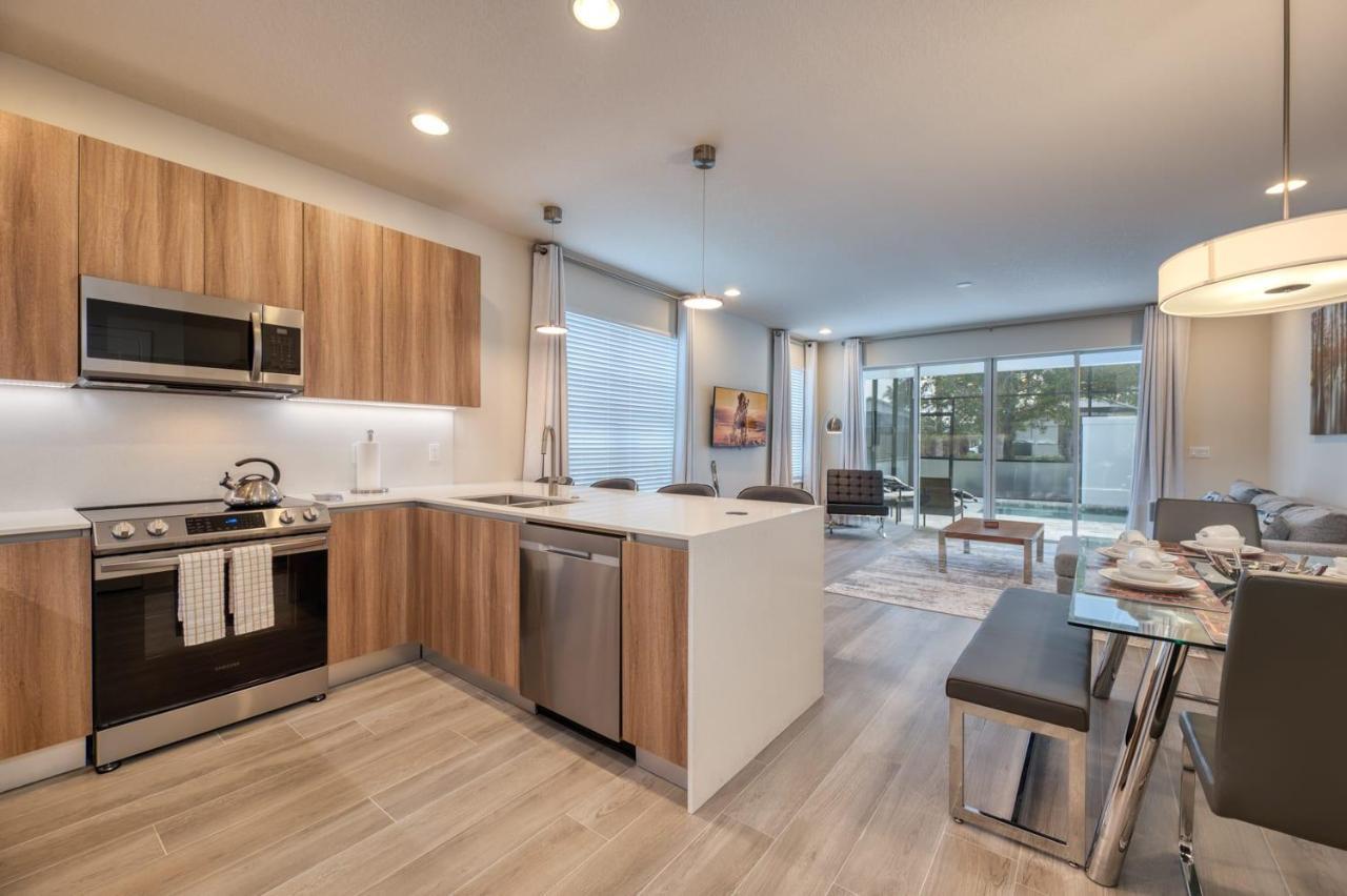 Pleasant Townhome With Private Pool Near Disney Four Corners Exterior foto
